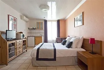 Aparthotel Ajoupa Nizza Francia